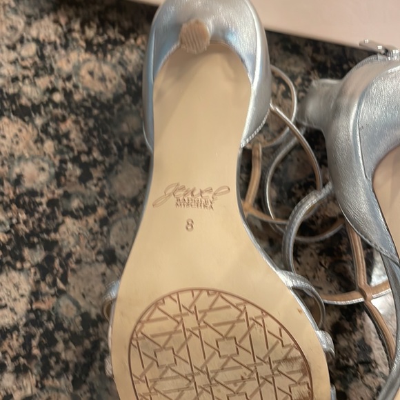 Beautiful Rhinestone silver heels size 8 - Picture 5 of 7